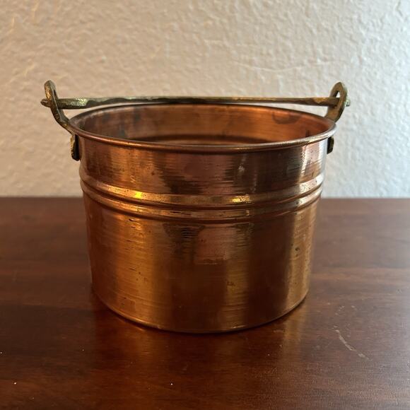 Vintage Solid Copper Small Pot Pain Brass Handle Mixed Metals Farmhouse - Picture 3 of 7